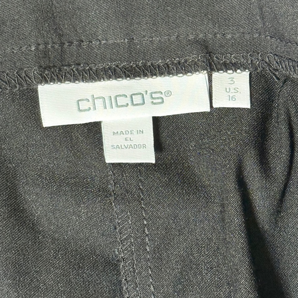 Chico's Black Pull-On Capri Pant Size XL US 16 Stretch Rayon Slim Slits Staple - Picture 5 of 10